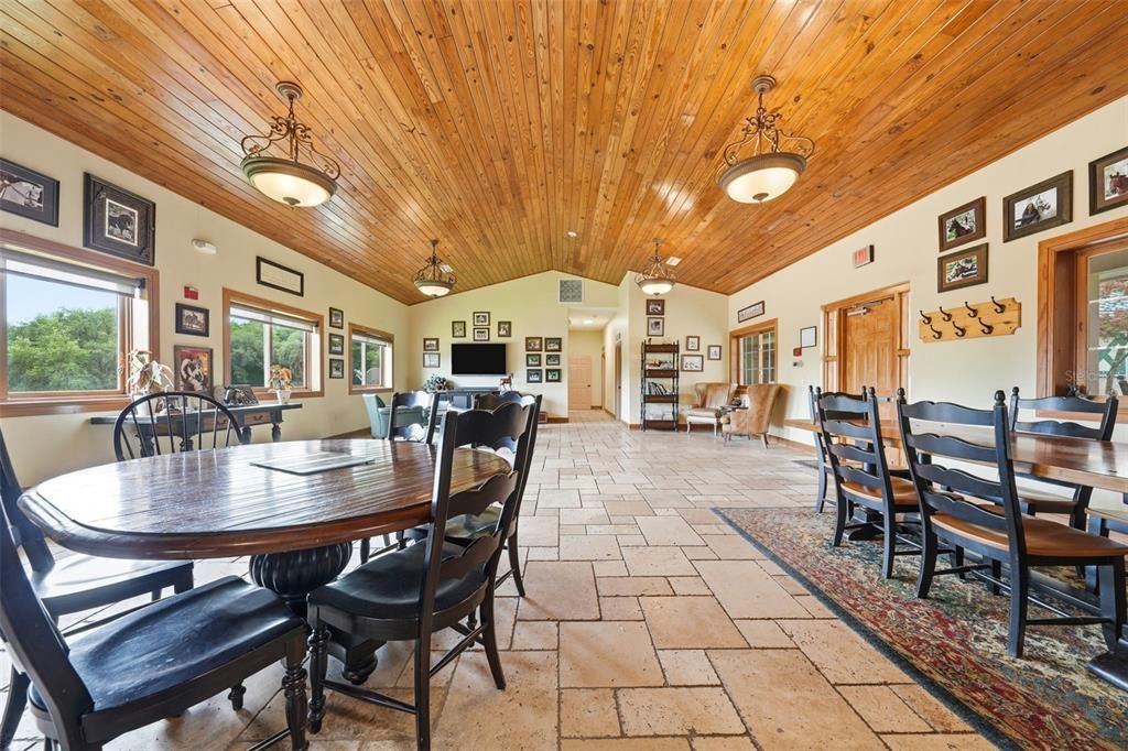 For Sale: $5,499,999 (37.58 acres)