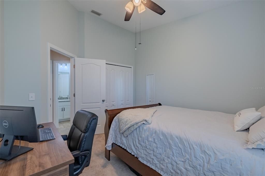 For Sale: $260,000 (3 beds, 2 baths, 1626 Square Feet)