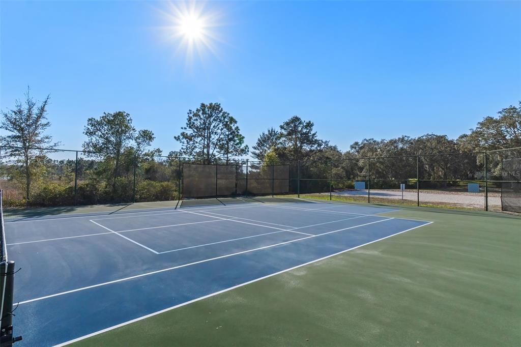 Active With Contract: $685,000 (4 beds, 3 baths, 3497 Square Feet)