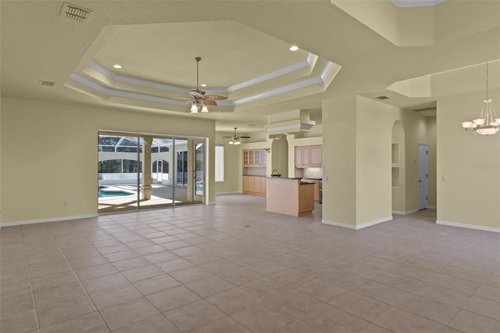 Active With Contract: $685,000 (4 beds, 3 baths, 3497 Square Feet)