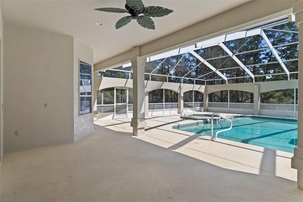 Active With Contract: $685,000 (4 beds, 3 baths, 3497 Square Feet)
