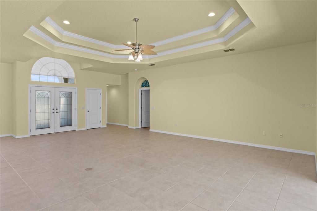 Active With Contract: $685,000 (4 beds, 3 baths, 3497 Square Feet)