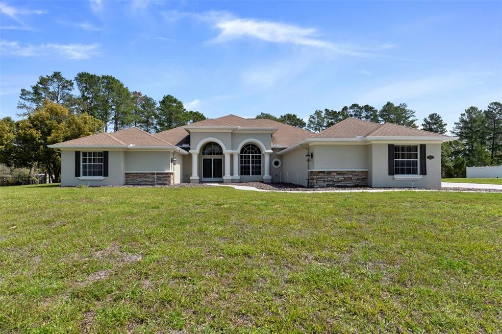 Active With Contract: $685,000 (4 beds, 3 baths, 3497 Square Feet)