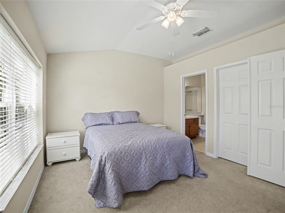 For Sale: $265,000 (3 beds, 2 baths, 1461 Square Feet)