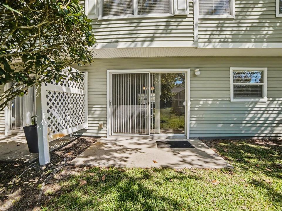 For Sale: $265,000 (3 beds, 2 baths, 1461 Square Feet)