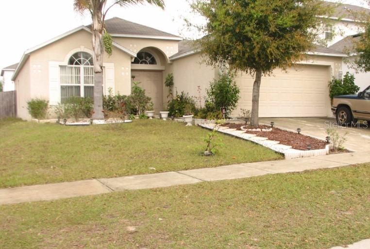 Vendido Recientemente: $299,000 (3 camas, 2 baños, 1634 Pies cuadrados)