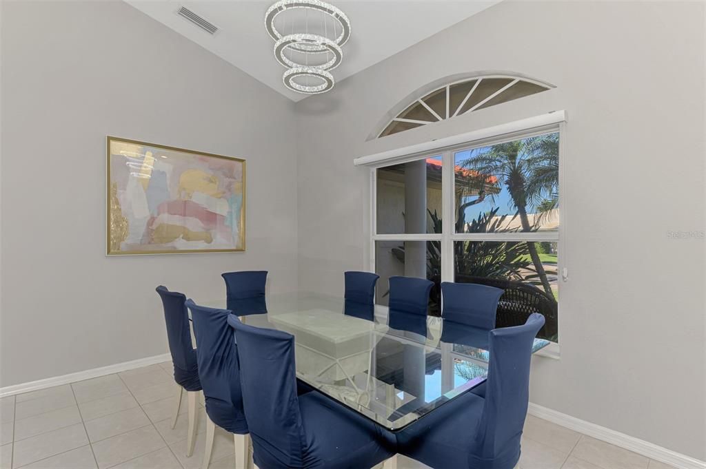 Active With Contract: $464,900 (2 beds, 2 baths, 1690 Square Feet)