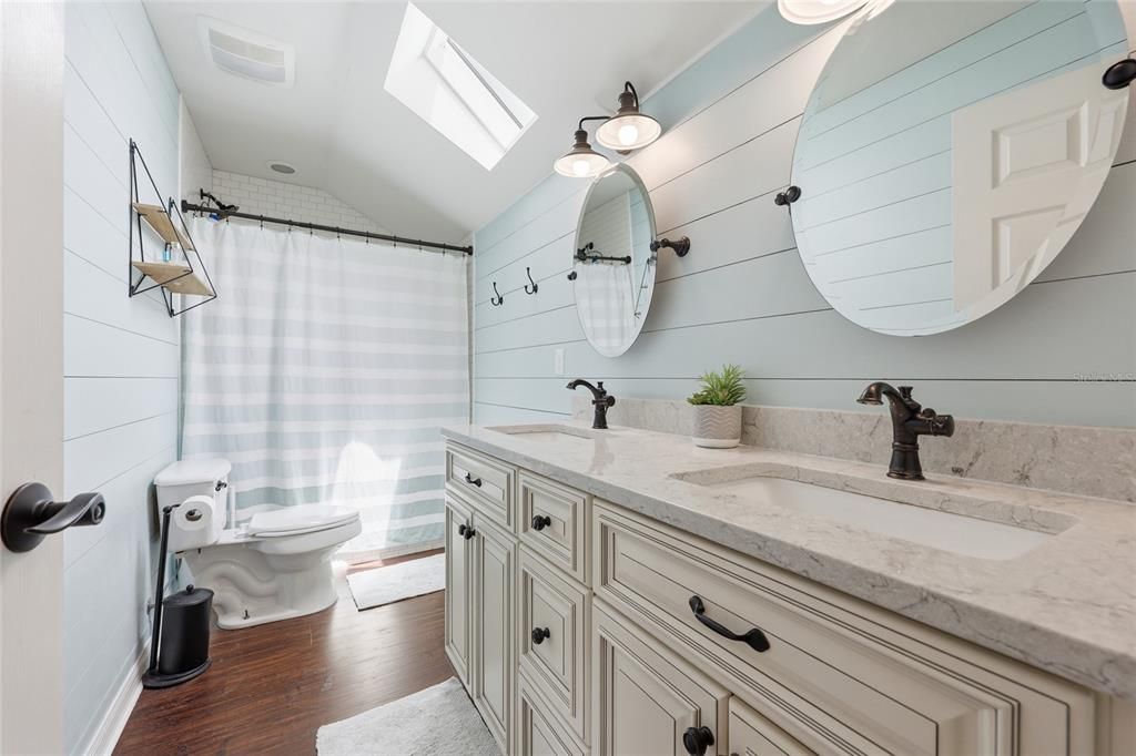 For Sale: $734,000 (4 beds, 3 baths, 2481 Square Feet)