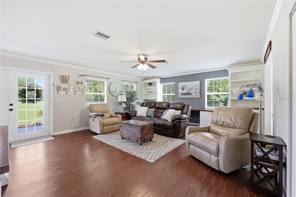 For Sale: $734,000 (4 beds, 3 baths, 2481 Square Feet)