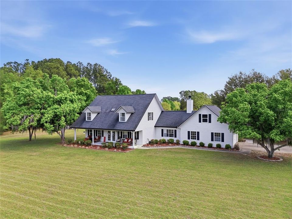 For Sale: $734,000 (4 beds, 3 baths, 2481 Square Feet)