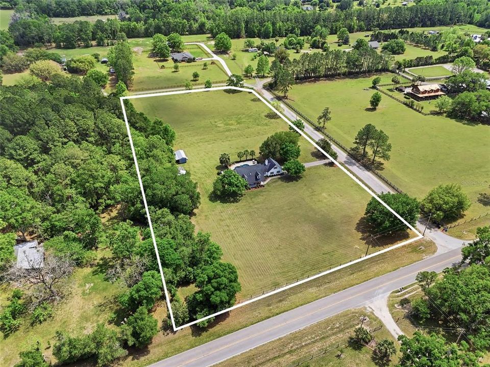 For Sale: $734,000 (4 beds, 3 baths, 2481 Square Feet)