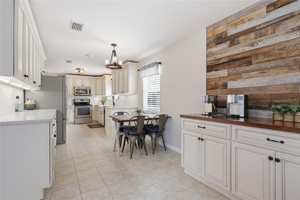 For Sale: $734,000 (4 beds, 3 baths, 2481 Square Feet)