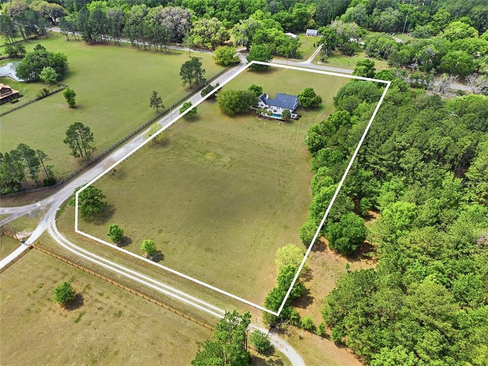 For Sale: $734,000 (4 beds, 3 baths, 2481 Square Feet)