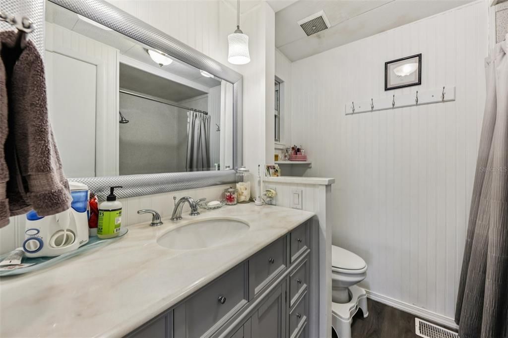 For Sale: $160,000 (2 beds, 2 baths, 1200 Square Feet)