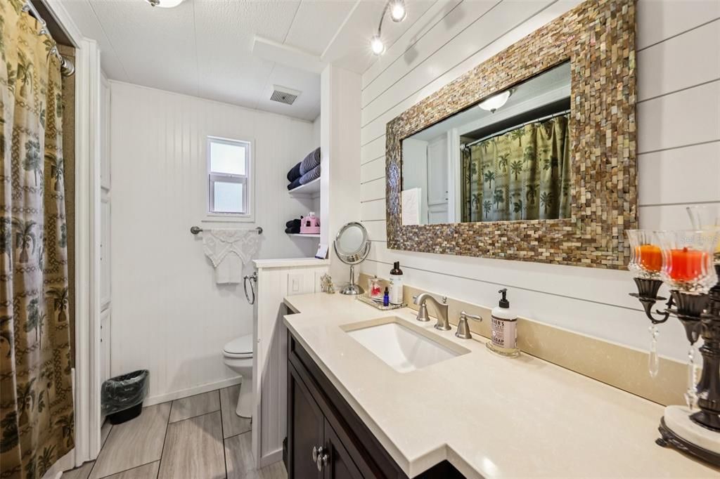 For Sale: $160,000 (2 beds, 2 baths, 1200 Square Feet)