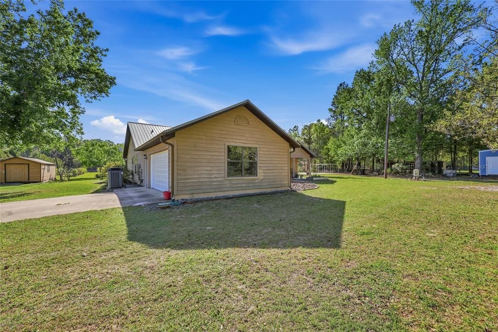 For Sale: $620,000 (3 beds, 2 baths, 2115 Square Feet)