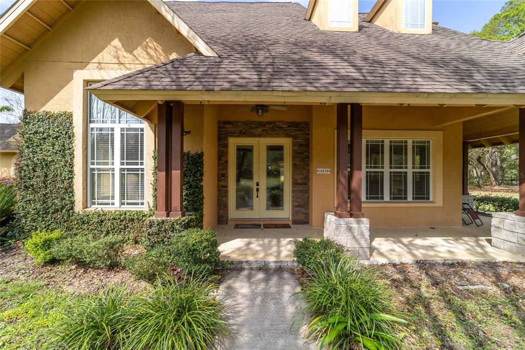 待售: $1,600,000 (5 贝兹, 5 浴室, 4458 平方英尺)