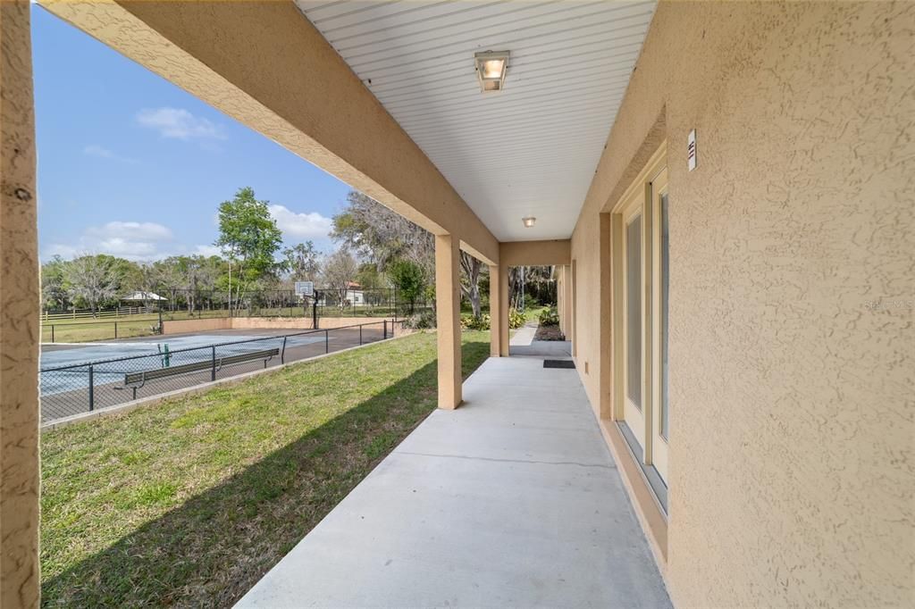 待售: $1,600,000 (5 贝兹, 5 浴室, 4458 平方英尺)