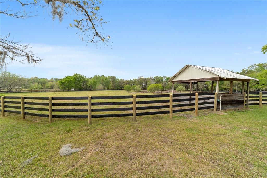 待售: $1,600,000 (5 贝兹, 5 浴室, 4458 平方英尺)