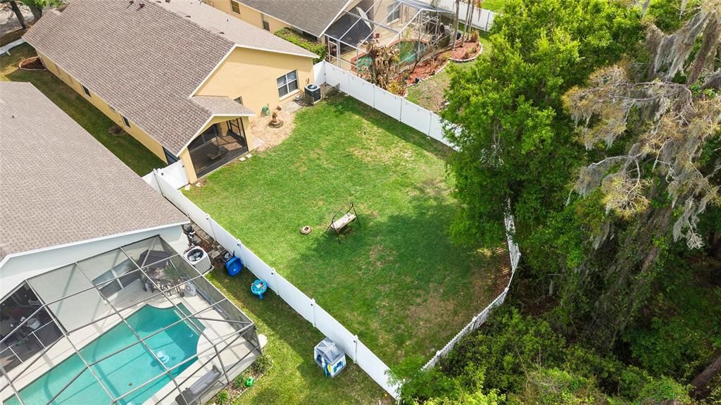 For Sale: $420,000 (4 beds, 2 baths, 1975 Square Feet)