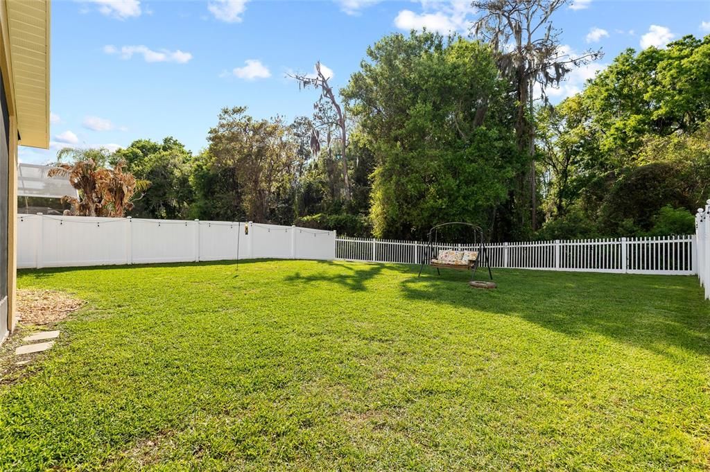 For Sale: $420,000 (4 beds, 2 baths, 1975 Square Feet)