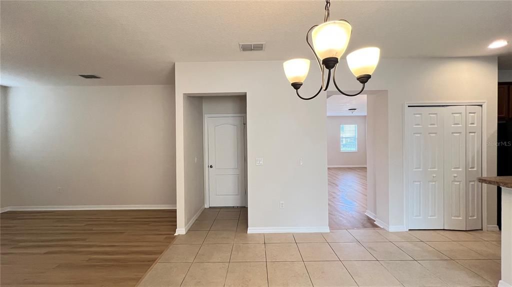 Active With Contract: $2,350 (4 beds, 2 baths, 2721 Square Feet)
