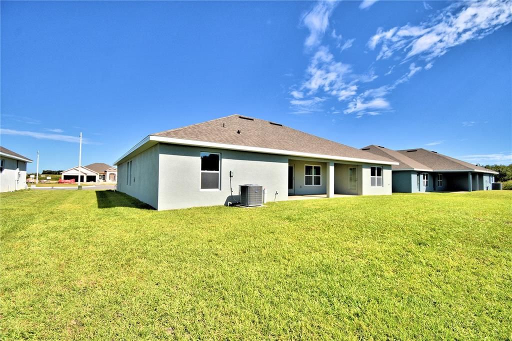 En Venta: $379,787 (4 camas, 2 baños, 2330 Pies cuadrados)