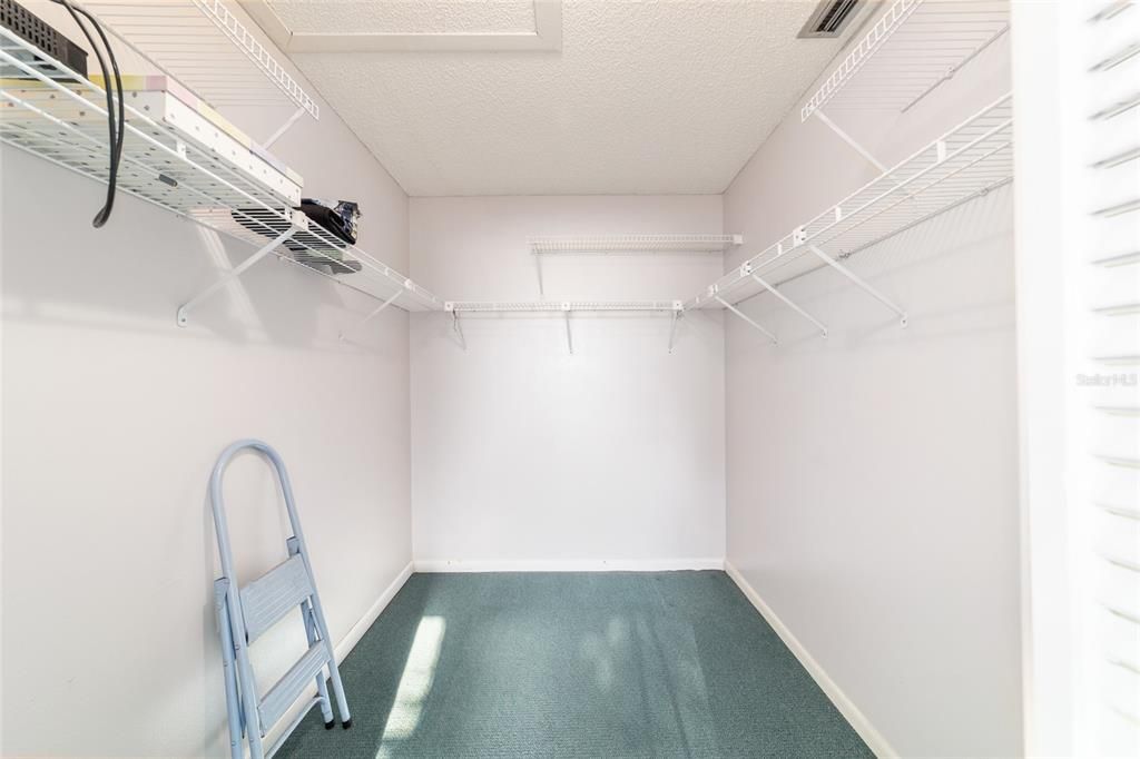 待售: $129,900 (2 贝兹, 2 浴室, 1484 平方英尺)