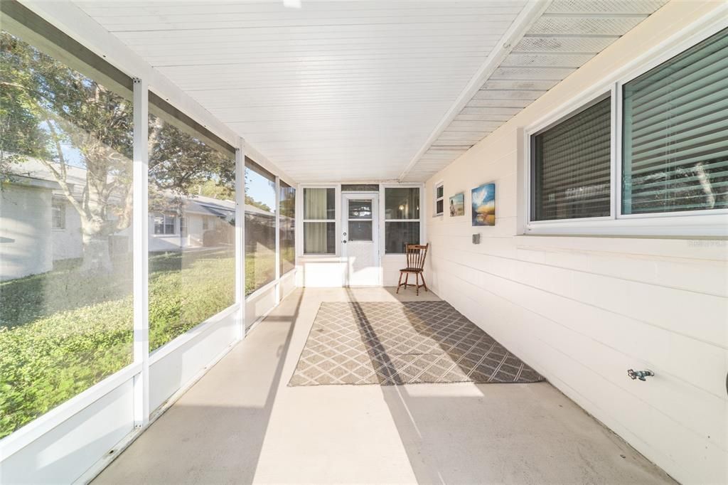 待售: $129,900 (2 贝兹, 2 浴室, 1484 平方英尺)