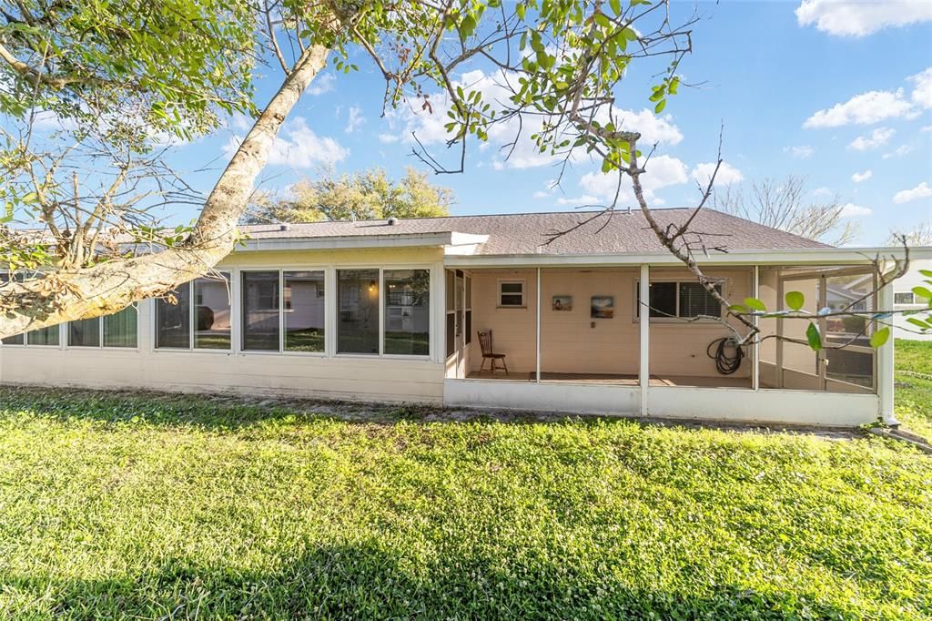 待售: $129,900 (2 贝兹, 2 浴室, 1484 平方英尺)