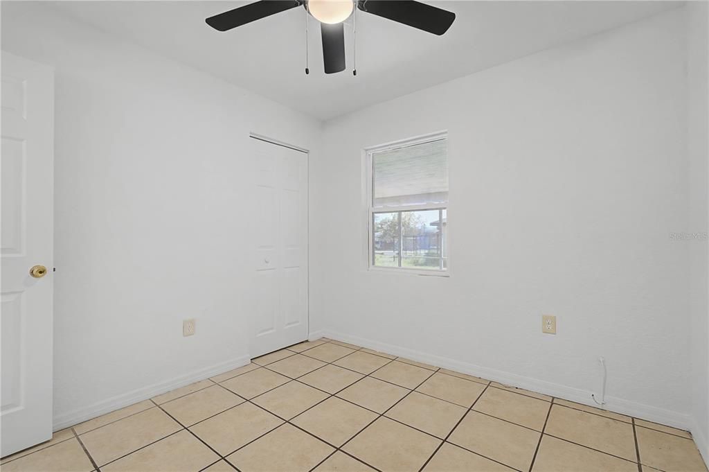 Activo con contrato: $164,500 (2 camas, 1 baños, 946 Pies cuadrados)