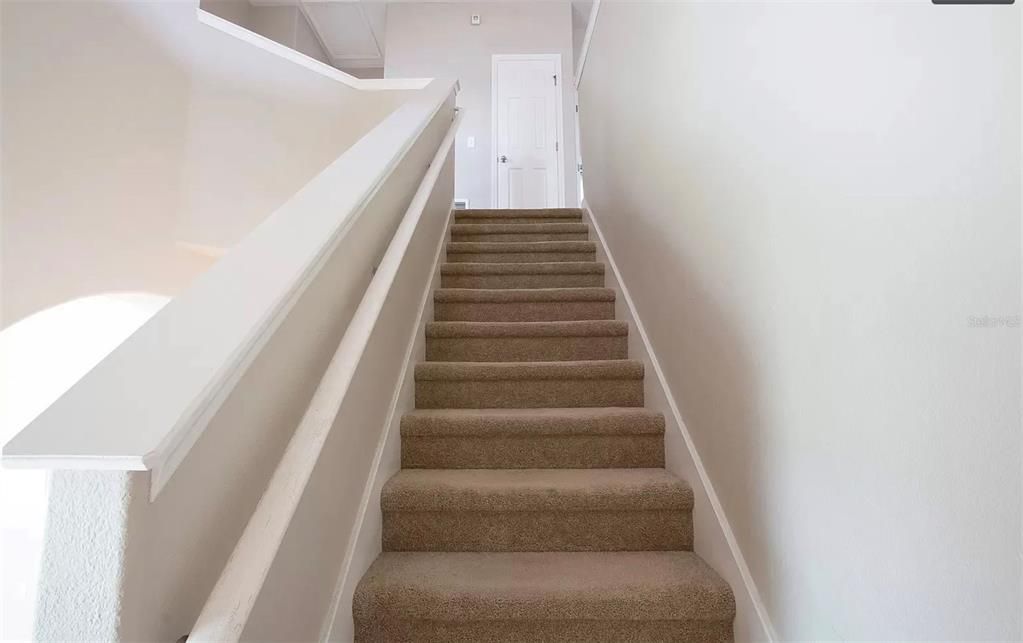 For Sale: $390,000 (4 beds, 3 baths, 2991 Square Feet)