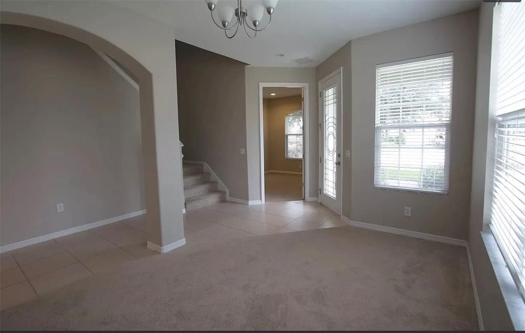 For Sale: $390,000 (4 beds, 3 baths, 2991 Square Feet)