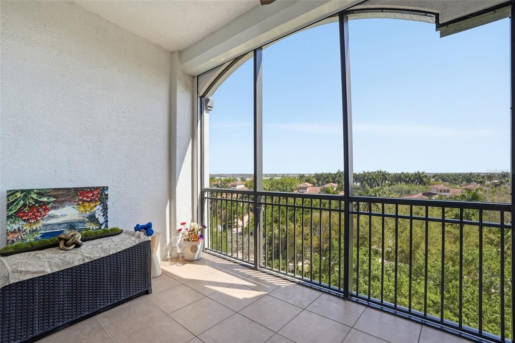 For Sale: $1,000,000 (3 beds, 3 baths, 2316 Square Feet)