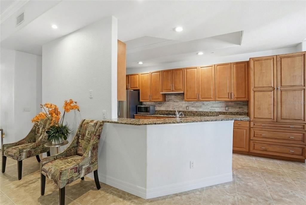 For Sale: $1,000,000 (3 beds, 3 baths, 2316 Square Feet)