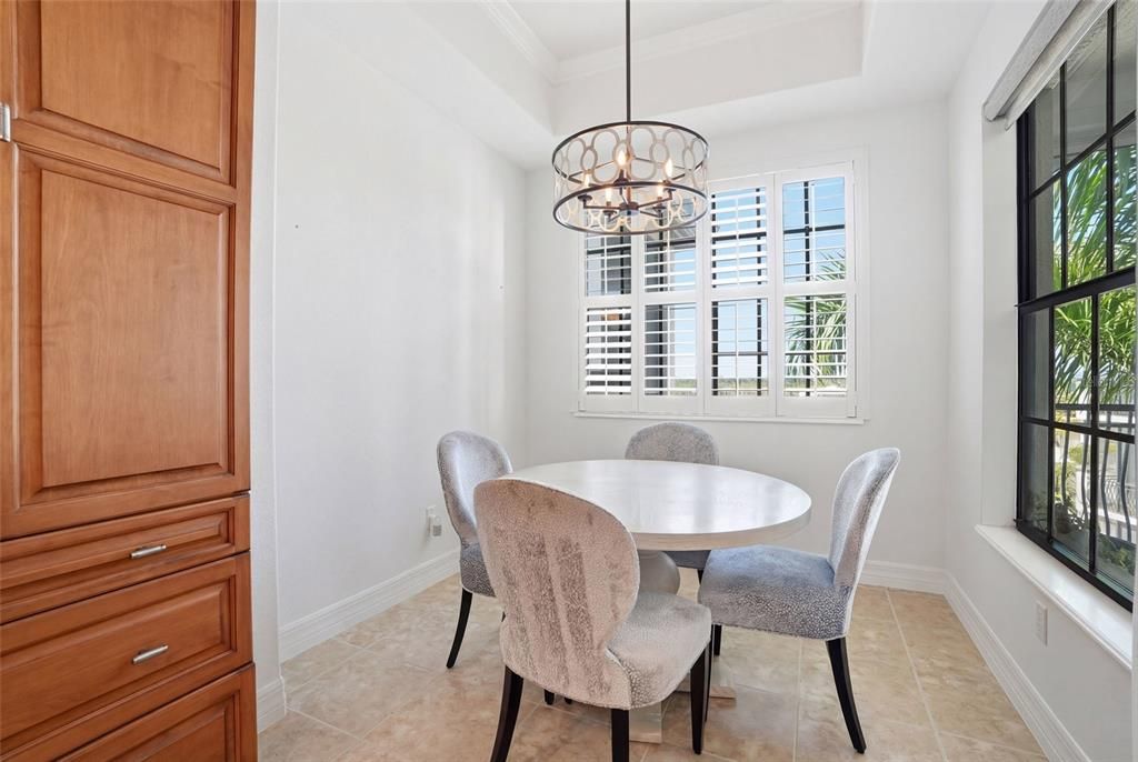 For Sale: $1,000,000 (3 beds, 3 baths, 2316 Square Feet)