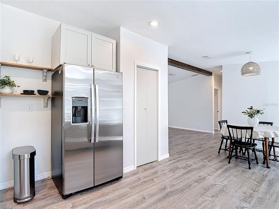 Activo con contrato: $310,000 (3 camas, 2 baños, 1344 Pies cuadrados)