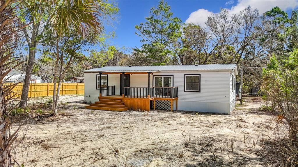 Activo con contrato: $310,000 (3 camas, 2 baños, 1344 Pies cuadrados)