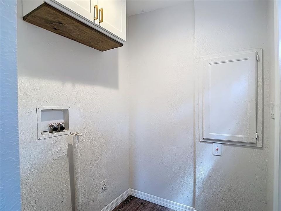 Activo con contrato: $310,000 (3 camas, 2 baños, 1344 Pies cuadrados)
