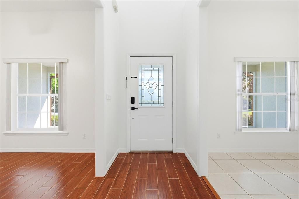 En Venta: $440,000 (3 camas, 2 baños, 2289 Pies cuadrados)