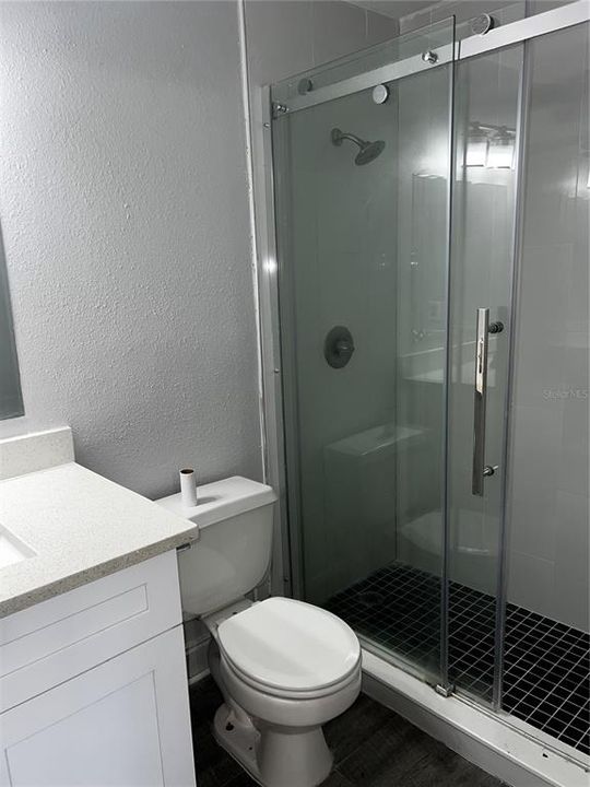 Active With Contract: $145,000 (2 beds, 2 baths, 991 Square Feet)