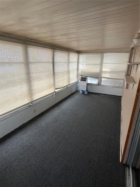Activo con contrato: $85,000 (2 camas, 2 baños, 984 Pies cuadrados)