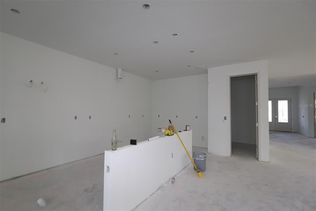 En Venta: $899,990 (4 camas, 3 baños, 4251 Pies cuadrados)
