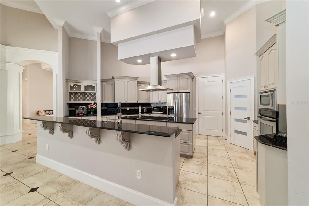 En Venta: $1,750,000 (6 camas, 5 baños, 6784 Pies cuadrados)