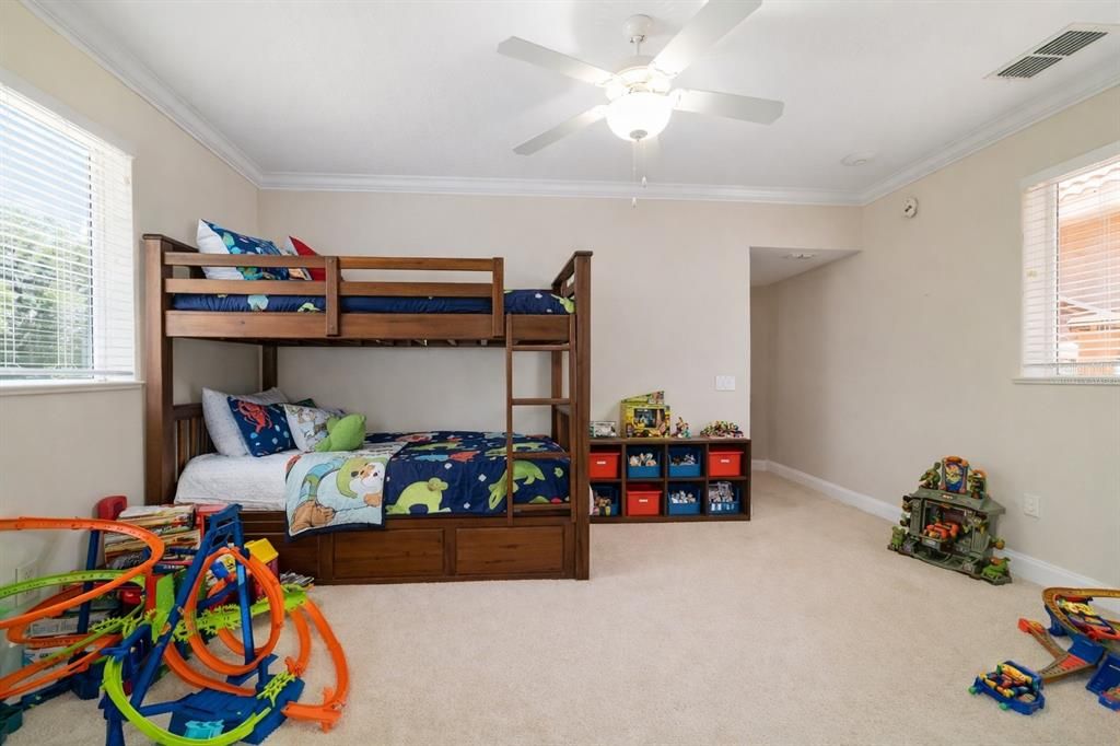 En Venta: $1,750,000 (6 camas, 5 baños, 6784 Pies cuadrados)