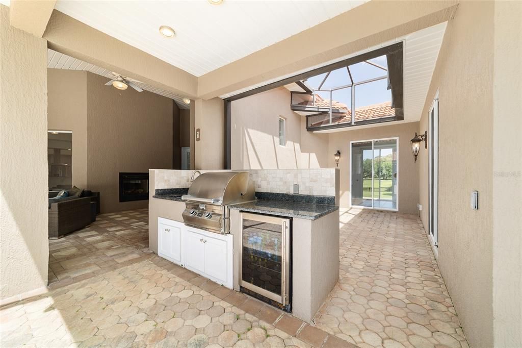 En Venta: $1,750,000 (6 camas, 5 baños, 6784 Pies cuadrados)