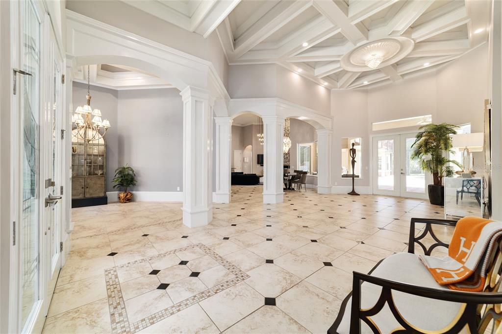 En Venta: $1,750,000 (6 camas, 5 baños, 6784 Pies cuadrados)
