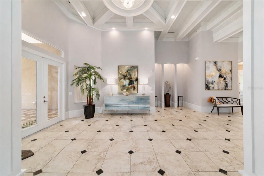 En Venta: $1,750,000 (6 camas, 5 baños, 6784 Pies cuadrados)