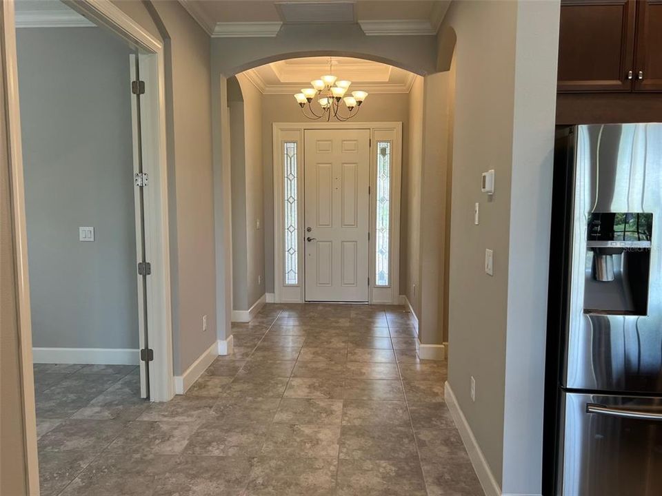 Active With Contract: $2,990 (3 beds, 2 baths, 1831 Square Feet)
