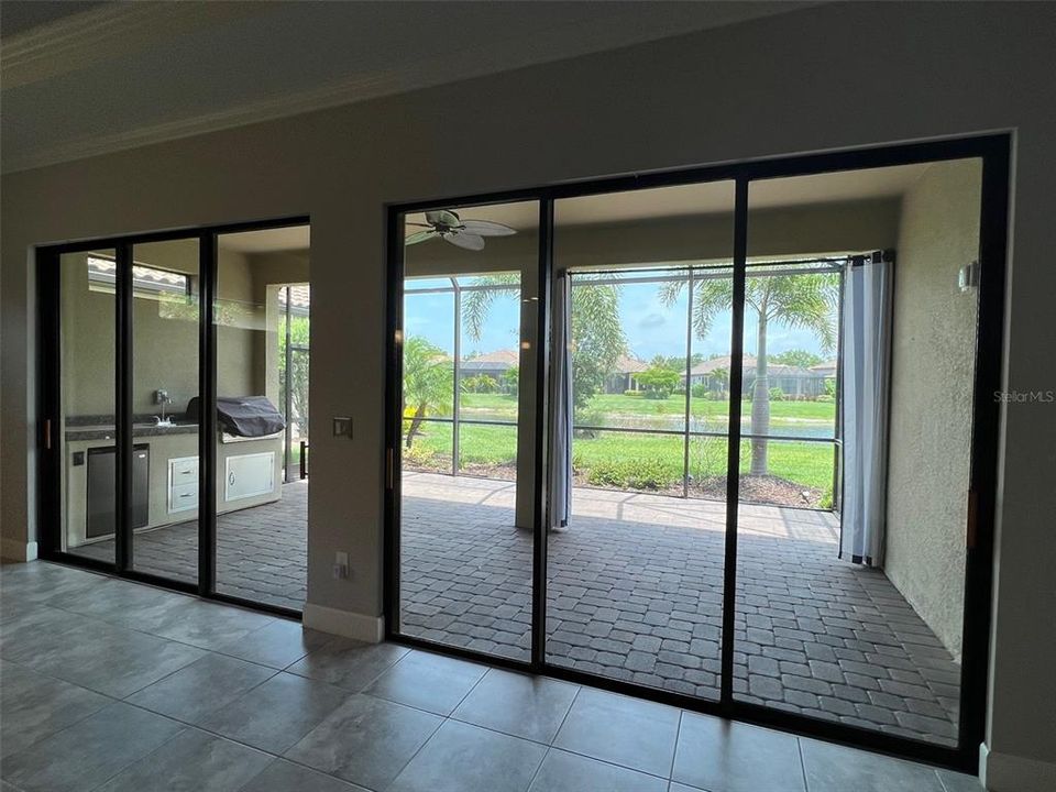 Active With Contract: $2,990 (3 beds, 2 baths, 1831 Square Feet)